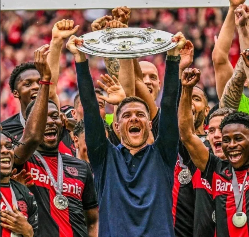 尽享体育世界-关键时刻勒沃库森备战社区盾，回应争议细节曝光，信心回归，心理建设被强调-尽享体育世界